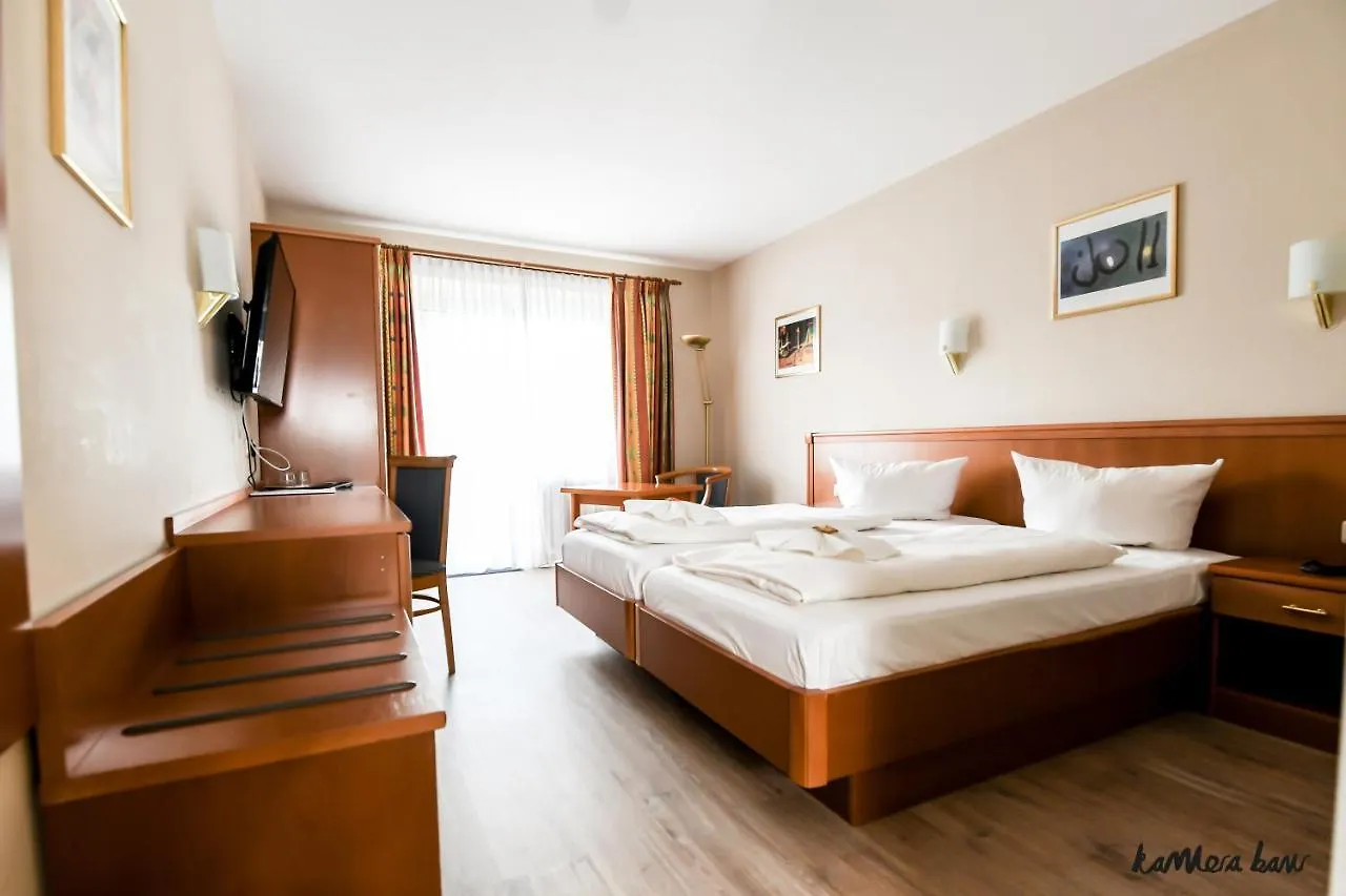 Hotel Blutenburg location