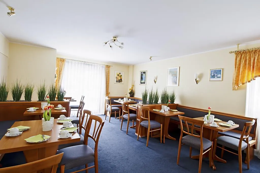Hotel Blutenburg Munich Germany