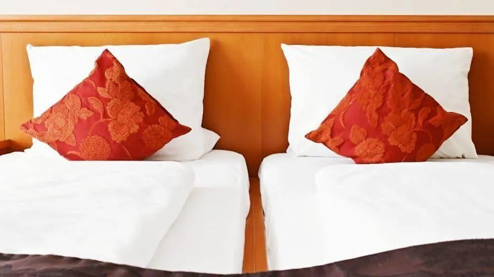 Hotel Blutenburg Munich